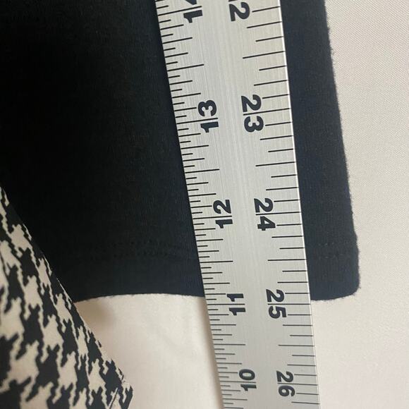 J.Crew Women's Black Long Sleeve Top with Houndstooth Hem – Size L - Picture 9 of 9